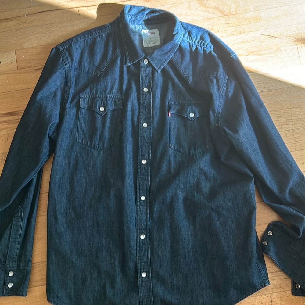 Levi’s Western Barstow Cowboy button down denim shirt